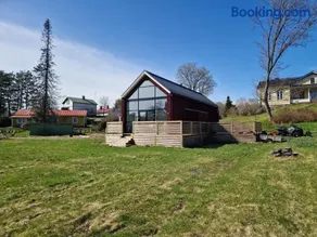 Luxury Cottage and Sauna Space - Image 4