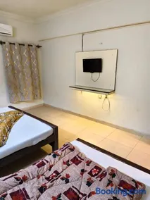 Al Sakhawat Hotel - Image 4