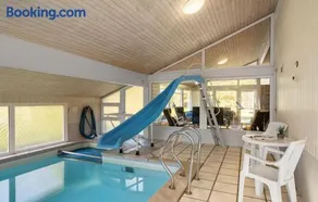 5 stjernet sommerhus i Saltum - Image 2