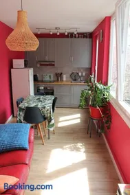 APPARTEMENT CENTRE HISTORIQUE - Image 2