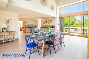 Mill Hill - Image 2