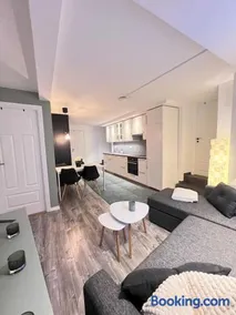 Spacious And Beautiful Apartment In Bergen With Free Parking - Image 2
