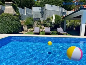 Kameni dvori - Family Villa with Pool & Jacuzzi for 8 - Image 2