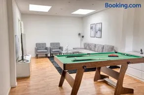 Großzügiges City Loft mit Billardtisch - Image 2