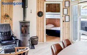 Four-Bedroom Holiday Home In Hadsund - Image 4