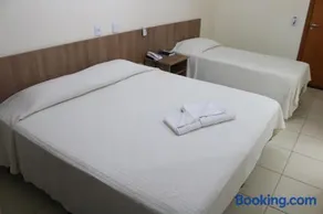Hotel Pousada Vale do Sol em Pompéia - Image 4