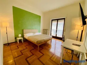 5th Apartment - Image 1