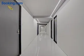 Collection O De'pearl Hotel - Image 4
