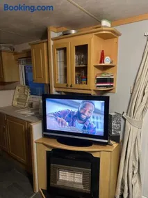 Caravan Holiday home Happy days south 17 - Image 4