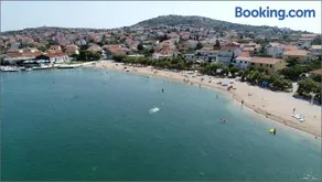 Beach apartment VAMI with sea view - Image 4