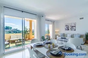 MARBELLA BANUS SUITES - La Quinta Cosy Flat With Fantastic Terrace - Image 2