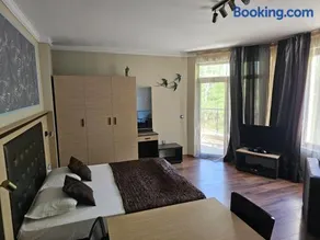Cosy Studio 9 - Image 4