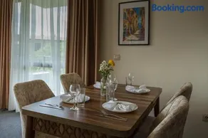 Blue Horizon Family Suite - Top Floor Sea View - Image 2