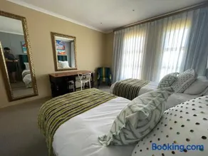 VIlla for Family and Golf - Image 4