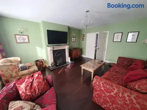 The Retreat - Image 3