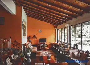 Travel Neth Mountain Bungalow Kandy - Image 2