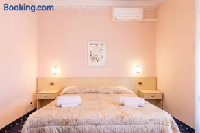 Hotel Marnie - Image 3