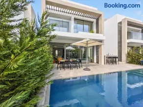 Azure Amber Villa - Image 3