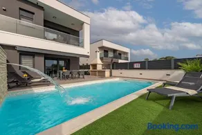 Villa Blue Sky 2 ZadarVillas - Image 1