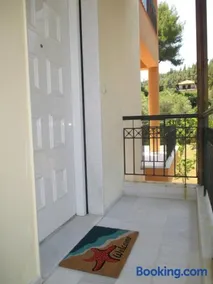 Seaside House 2 - Image 3
