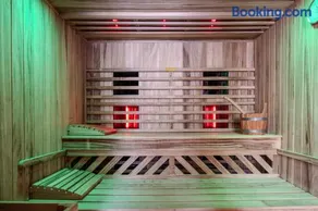WOOD HOUSE Sauna - Ski resort - Mountain view - Image 1
