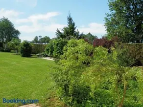 Gîte de Charme avec Terrasse près de Bourbonne-les-Bains, 2 chambres, poêle à bois, Wifi inclus - Image 4