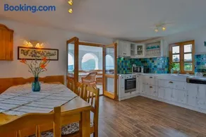Csendes Dűlő Szőlőbirtok Guesthouse Badacsonyörs - Image 4
