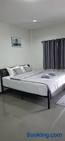 TR Hotel Udon Thani - Image 1
