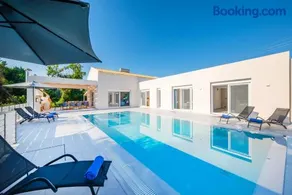 Villa Ami, Roda, Corfu: 10 guests, heated pool, private mini golf, pool table & more!! - Image 1