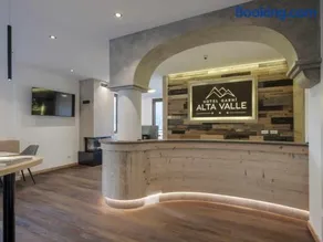 Hotel Garnì Alta Valle - Image 1