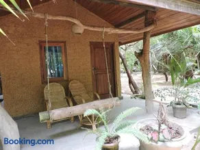 Cinnabar Resort - Image 4
