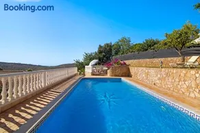 Villa Isabel - Image 1