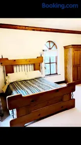 Ridge Wood House - Image 2