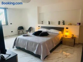 Bea's Room - Image 2