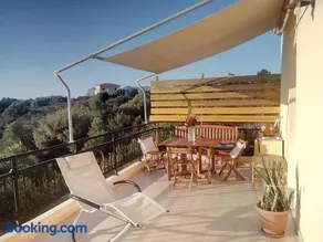 Manolo s olive farm, apartment with seaview - Image 2