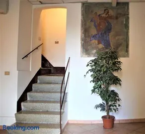 Apartment In Lurago Derba - Como Provinz 42304 - Image 5