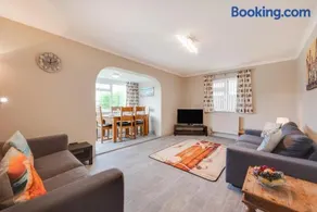 3 Bed in Bacton oc-l2294 - Image 2
