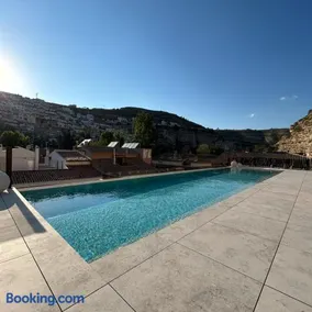 Olea Suites - Image 3