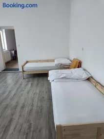 Apartment 6 - Image 1