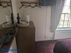 Westwood Park Hotel - Image 2