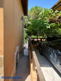 Villa Serenice - F2 au calme, climatisé, WIFI et parking gratuit - Image 3