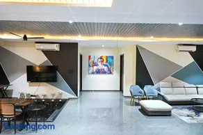 Luxe poolside farmhouse -J House - Image 4