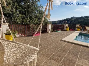 Villa Alella, 5 bedrooms & pool - Image 3