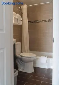 Bestway Inn - Image 3