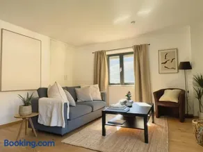 Casita3922, Tor zu Zermatt, Saas-Fee und Visp, Work and Chill Apartement - Nähe Lonza, Free Parking - Image 2