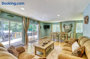 Anderson Island Getaway - Image 5