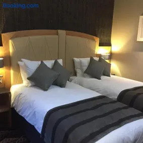 The Bell Hotel Aylesbury - Image 3