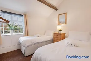 Cottage 2, Old Farmhouse Mews - Image 5