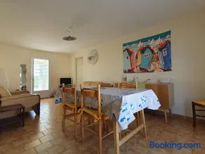 Maison calme pour 4 personnes avec jardin - FR-1-476-111 - Image 3