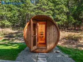 Snowberry Lodge - Image 3
